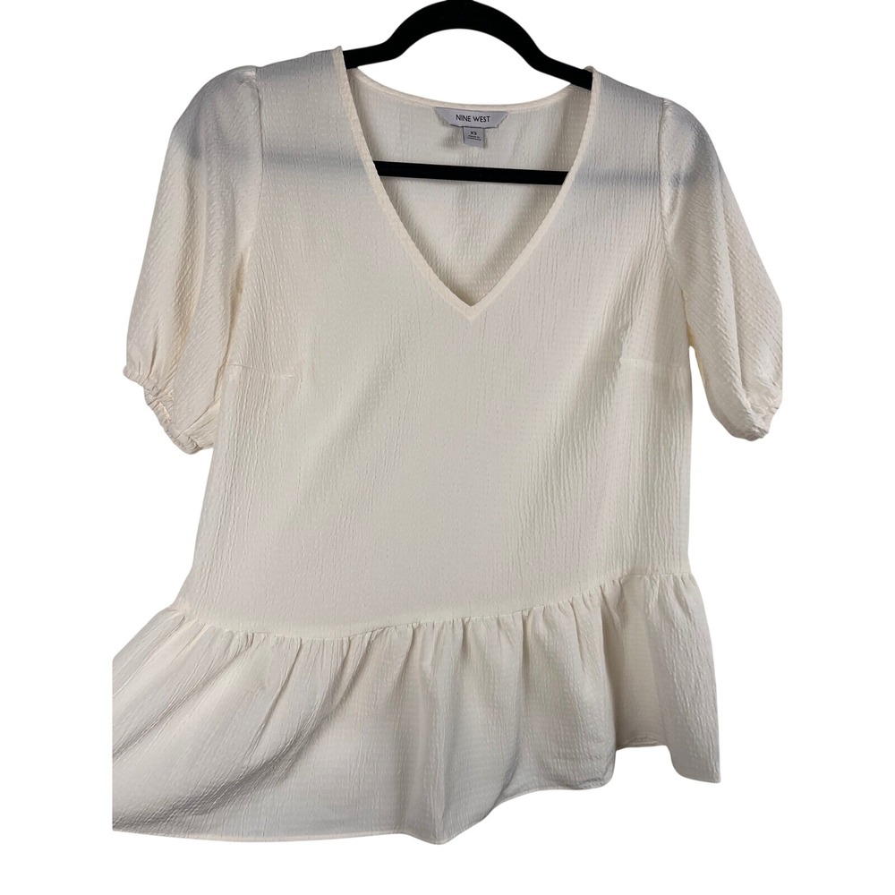 Nine West Cream Peplum Blouse XS | V-Neck Puff Sleeve Textured Top Cottagecore